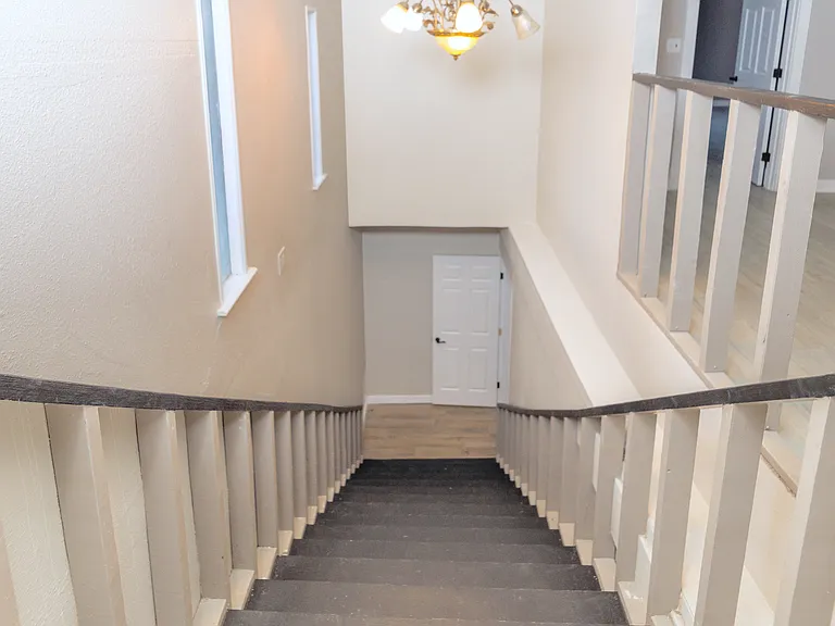 3637 Lamont St — Photo 11