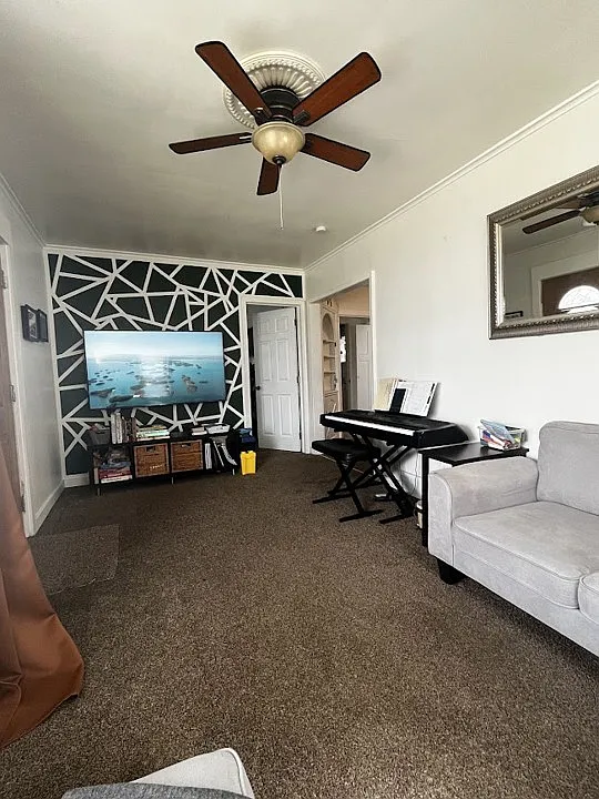 Living Rm - 22114 Brittany Ave