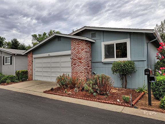 2nd image of 212 Leisure Dr #212