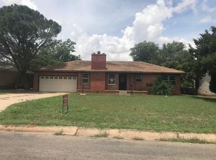 509 Navajoe Rd, Altus, OK 73521