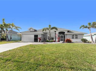 431 Rotonda Cir, Rotonda West, FL 33947