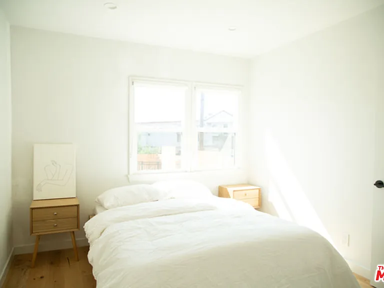 3363 N Andrita St #4 — Photo 14