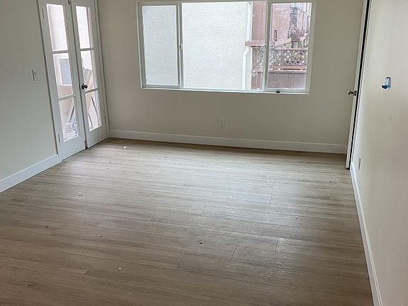 4th image of 4156 Tujunga Ave APT 6