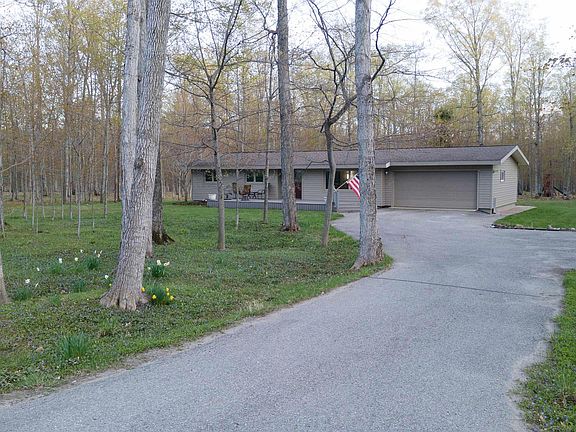 2nd image of 3189 W Trumbull Rd