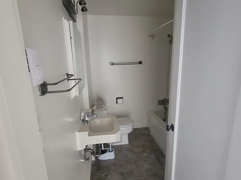 3119 Colby Ave #3 — Photo 6