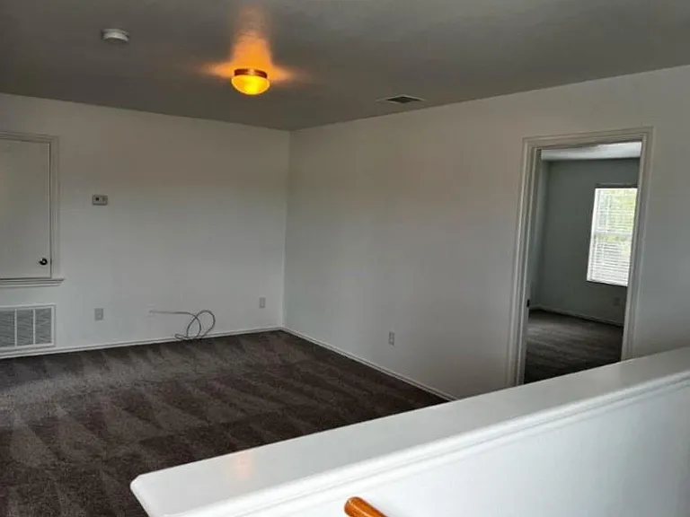 12313 Drummond Dr — Photo 7