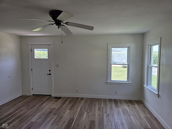 4th image of 4661 S 275 W