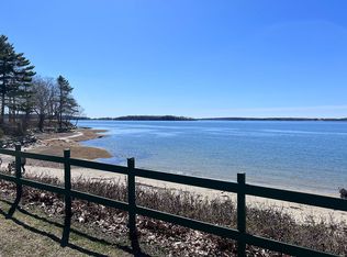 6 Port Dr, Freeport, ME 04032