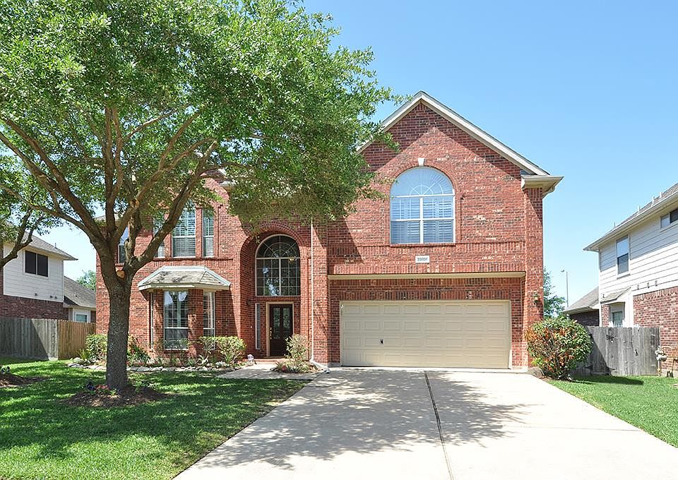 1st image of 22026 Skyridge Ln