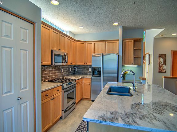 3rd image of 17303 SE 23rd Way