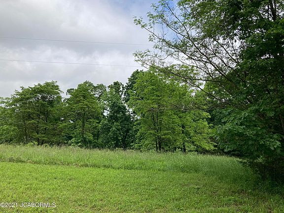 3rd image of 6304 Cotten Lodge Ln