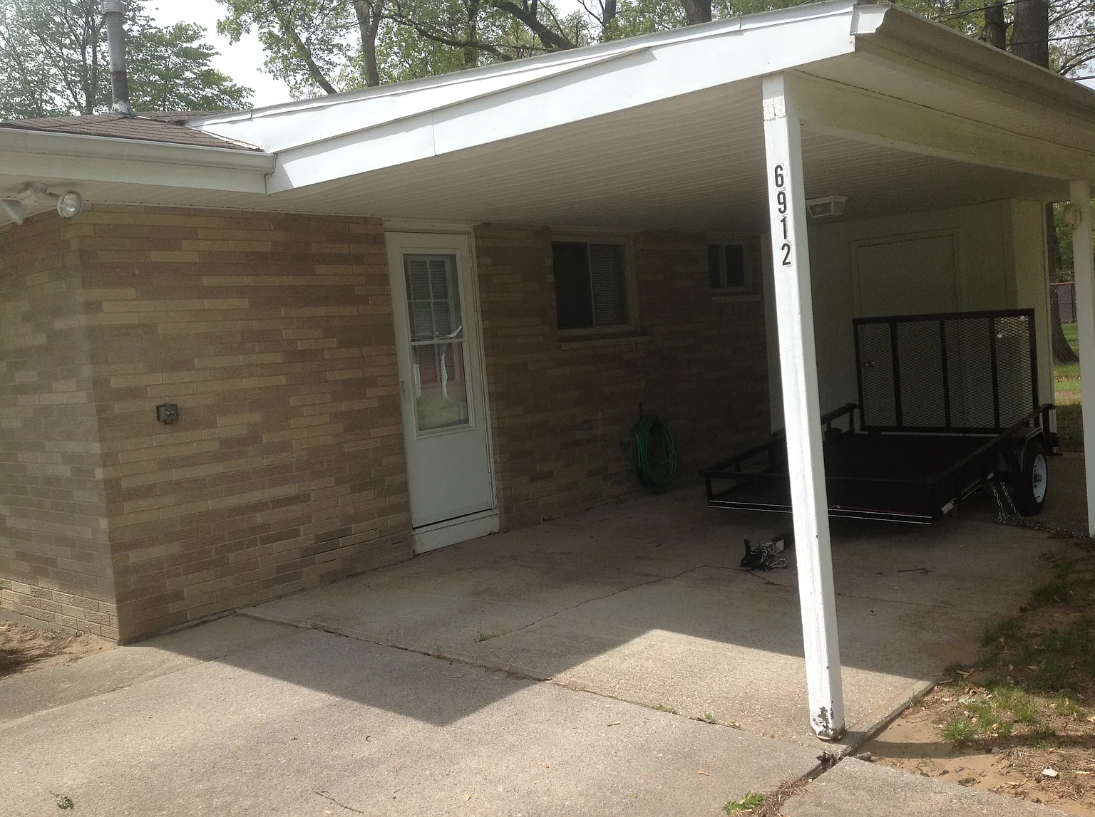 6914 Kipling Dr photo 1
