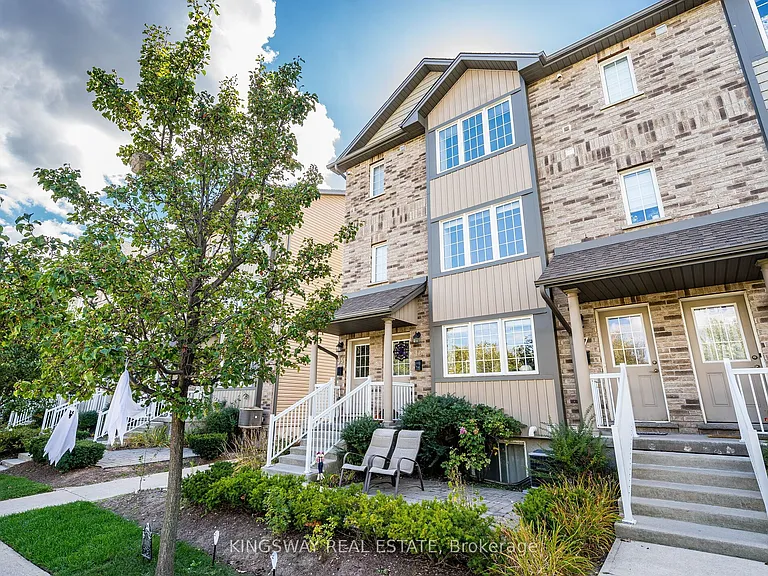 275 Old Huron Rd E #15 — Photo 2