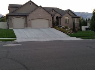 3296 N 850 W, Pleasant View, UT 84414