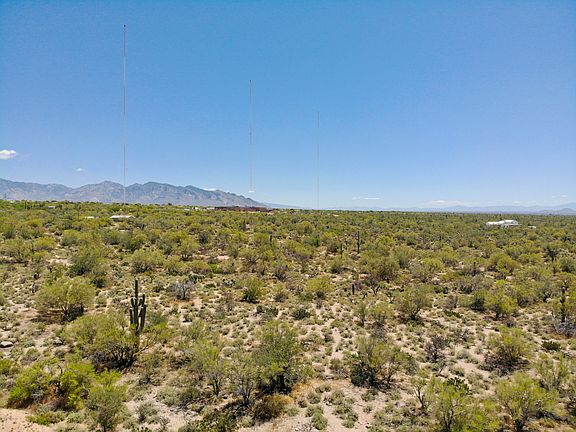 3rd image of 6083 W Quail Nest Pl
