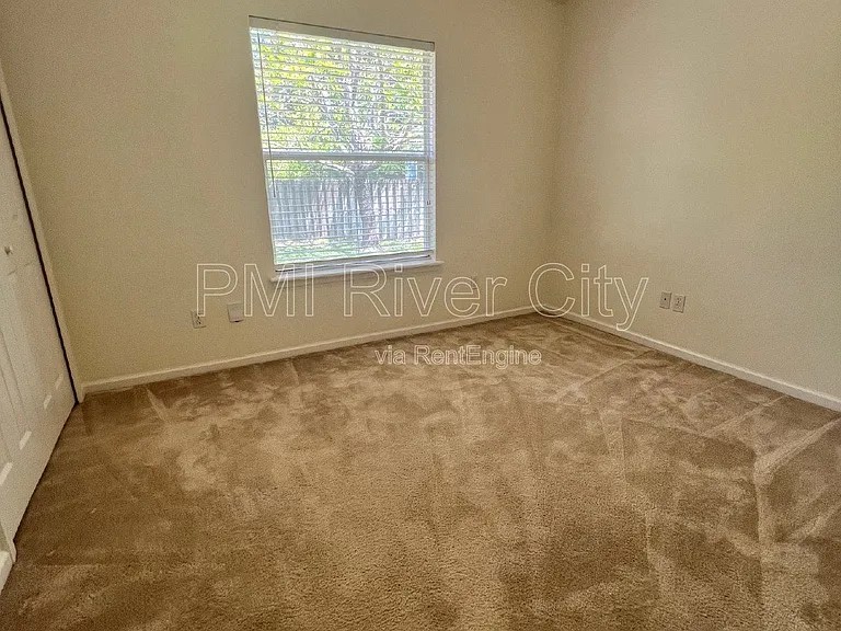 2480 Ridge Will Dr — Photo 32
