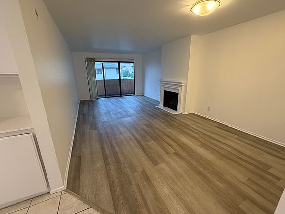 4th image of 4627 Finley Ave APT 307