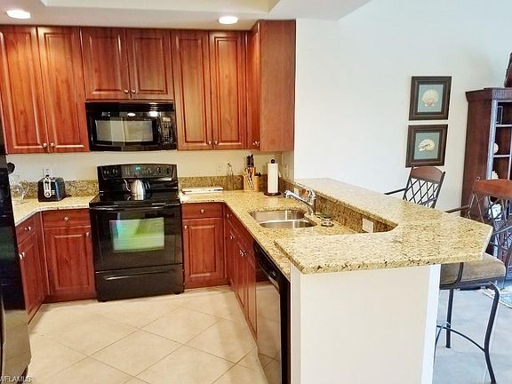 4th image of 3901 Kens Way Unit 3207