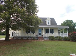 2108 Englewood Dr, Clayton, NC 27520