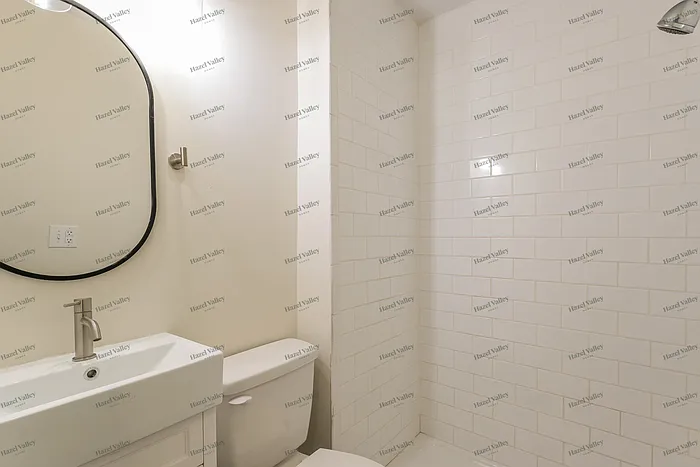 1125 Saint Charles Ave — Photo 11