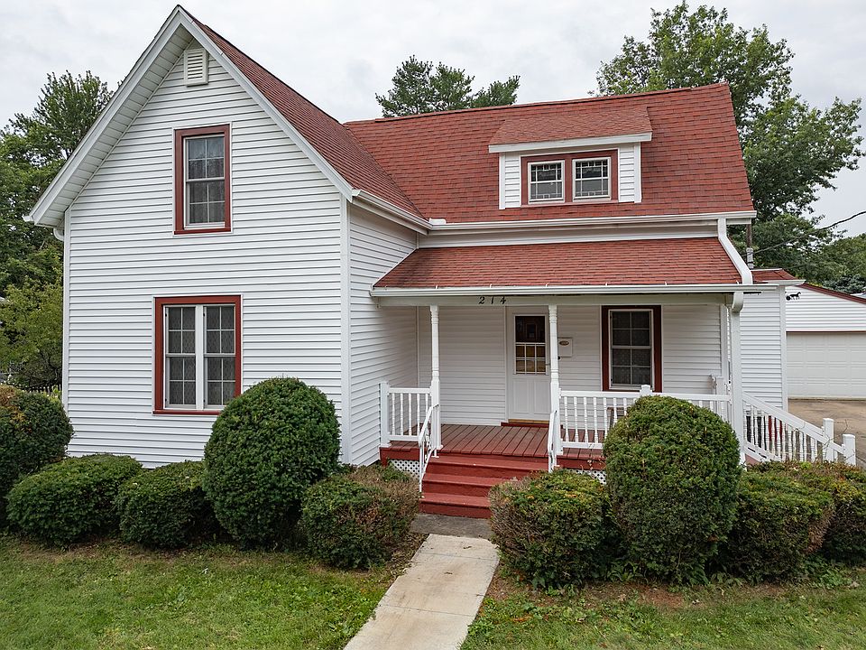 1st image of 214 S Ridge St