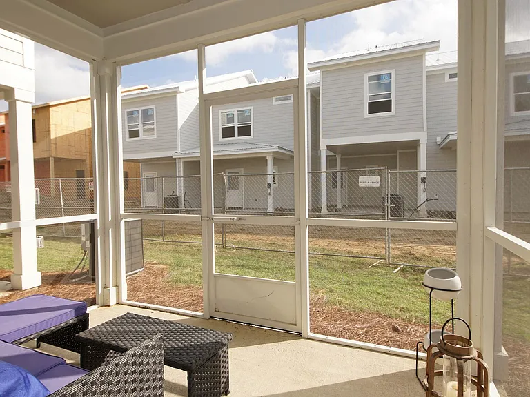392 Date Palm Ln — Photo 34