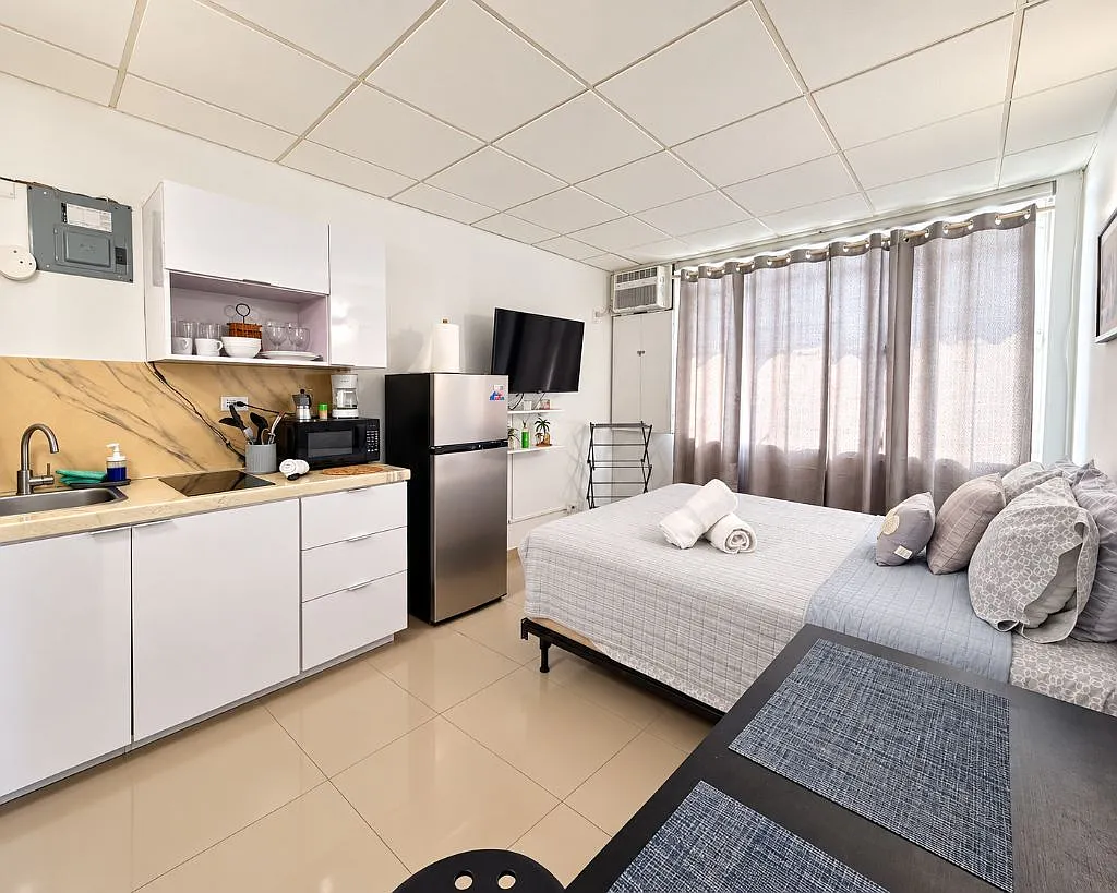 1 bed, 1.0 bath, 616 sqft, $1,200 — Photo 2