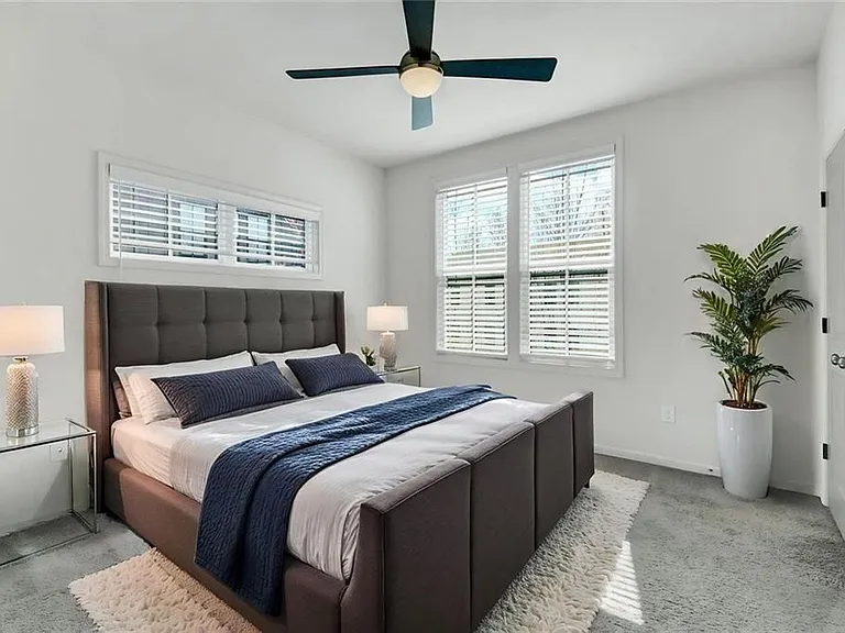 900 Brees Ct NW — Photo 5