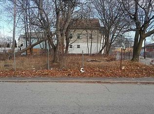 98 Ocean St, Providence, RI 02905