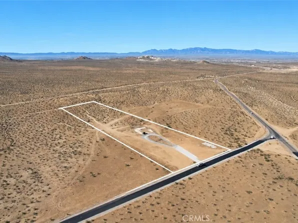 19823 Johnson Rd, Apple Valley, CA 92307