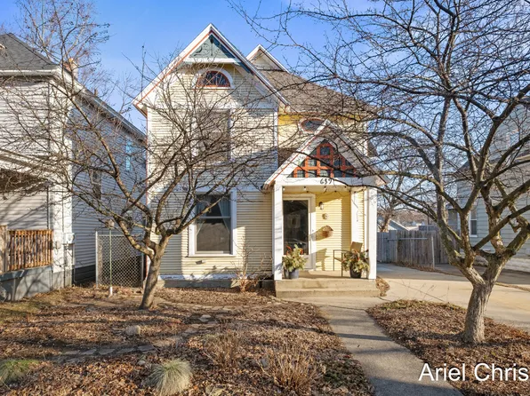 639 Pleasant St SE, Grand Rapids, MI 49503