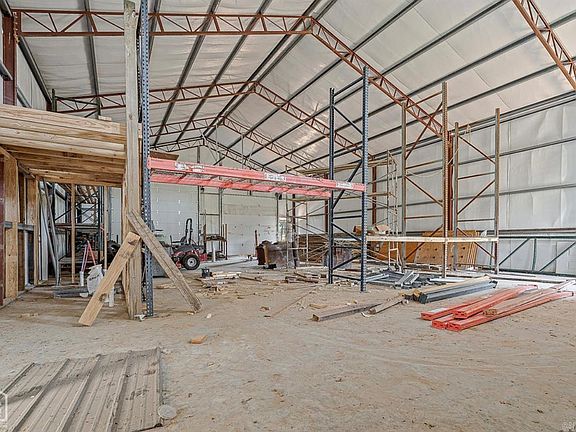 2nd image of 217 Summer Rd
