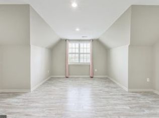 13816 Breezy Ridge Way, Woodbridge, VA 22191