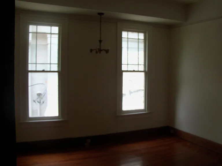 1507 Robert St — Photo 12