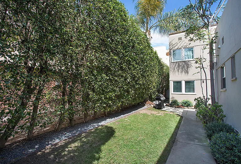 1398 Veteran Ave #1 — Photo 15