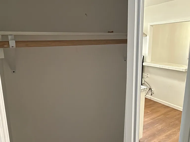 6316 Middleton St #E — Photo 13