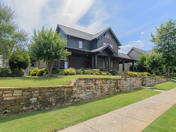 2nd image of 3869 Village Center Dr