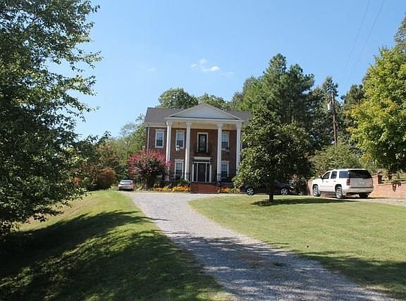 2nd image of 161 E Clough Dr
