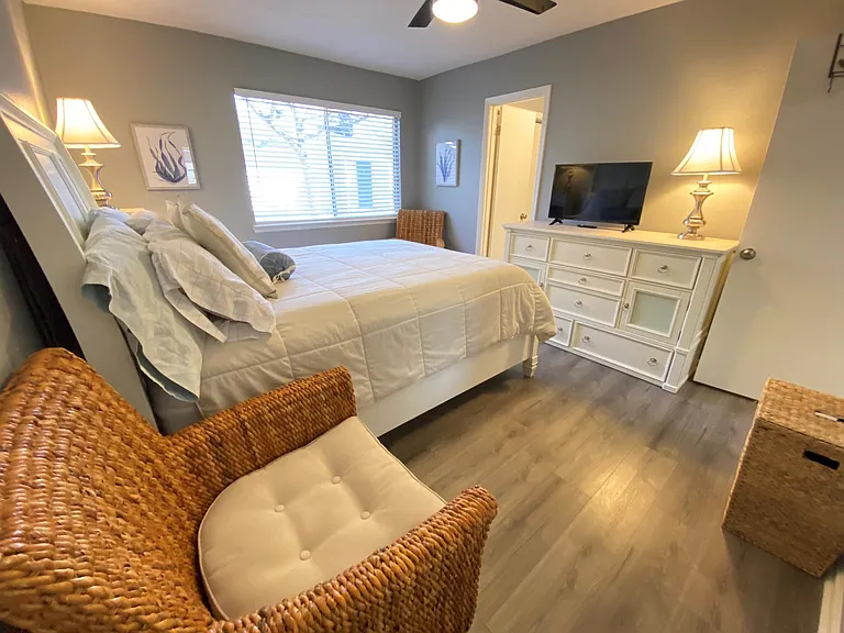 10401 Burmaster Ln #A — Photo 20