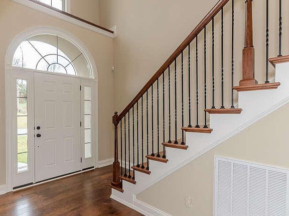 2nd image of 1704 Botsford Dr Lot 2