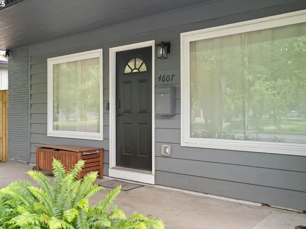 4607 SE 88th Ave, Portland, OR 97266