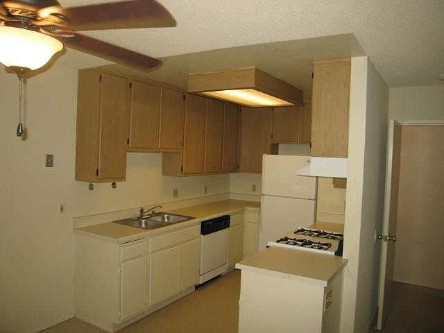 1st image of 9142 Winter Gardens Blvd