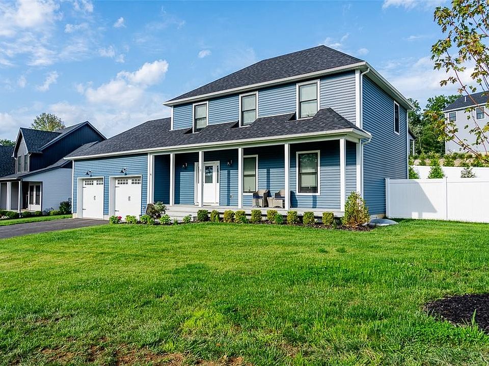 1st image of 19 Wildwood Drive