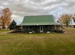 8410 E Pierce Rd, Ithaca, MI 48847