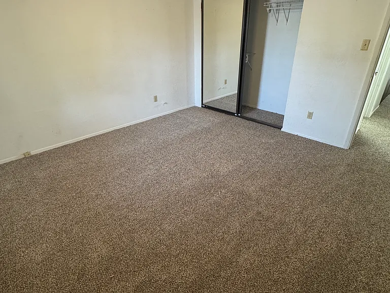 3340 Majestic Rdg — Photo 7