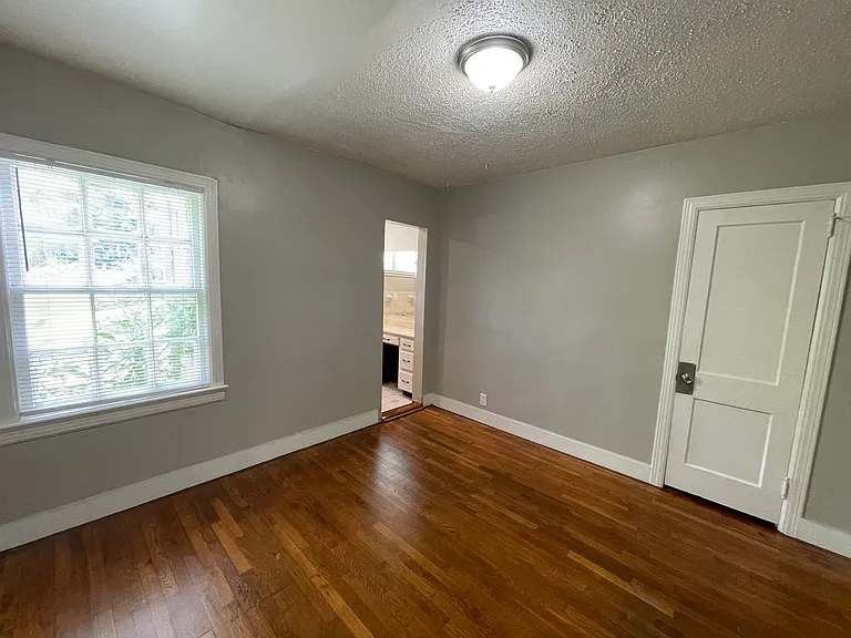 912 47th Street Ensley Ensley — Photo 11