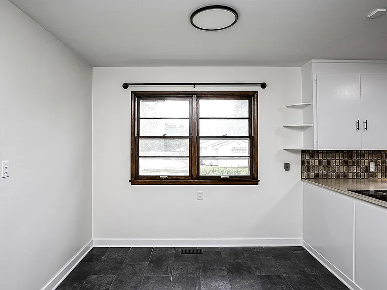 13030 N St — Photo 9