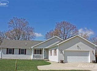 3230 Christner St, Burton, MI 48529