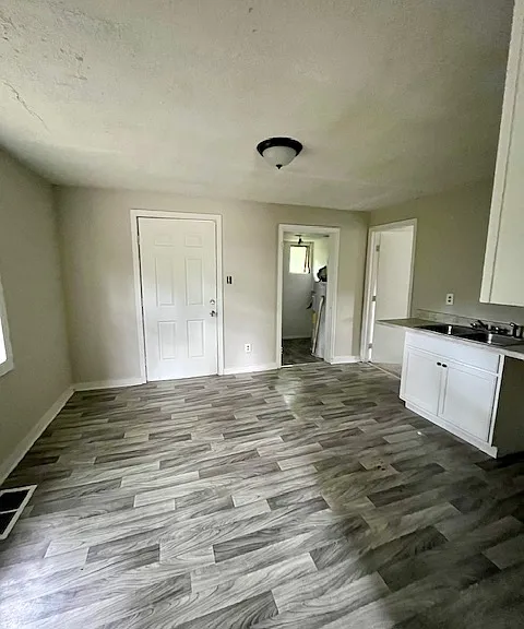 111 Kentucky Ave — Photo 9