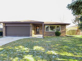 19133 Sherman St, Lansing, IL 60438